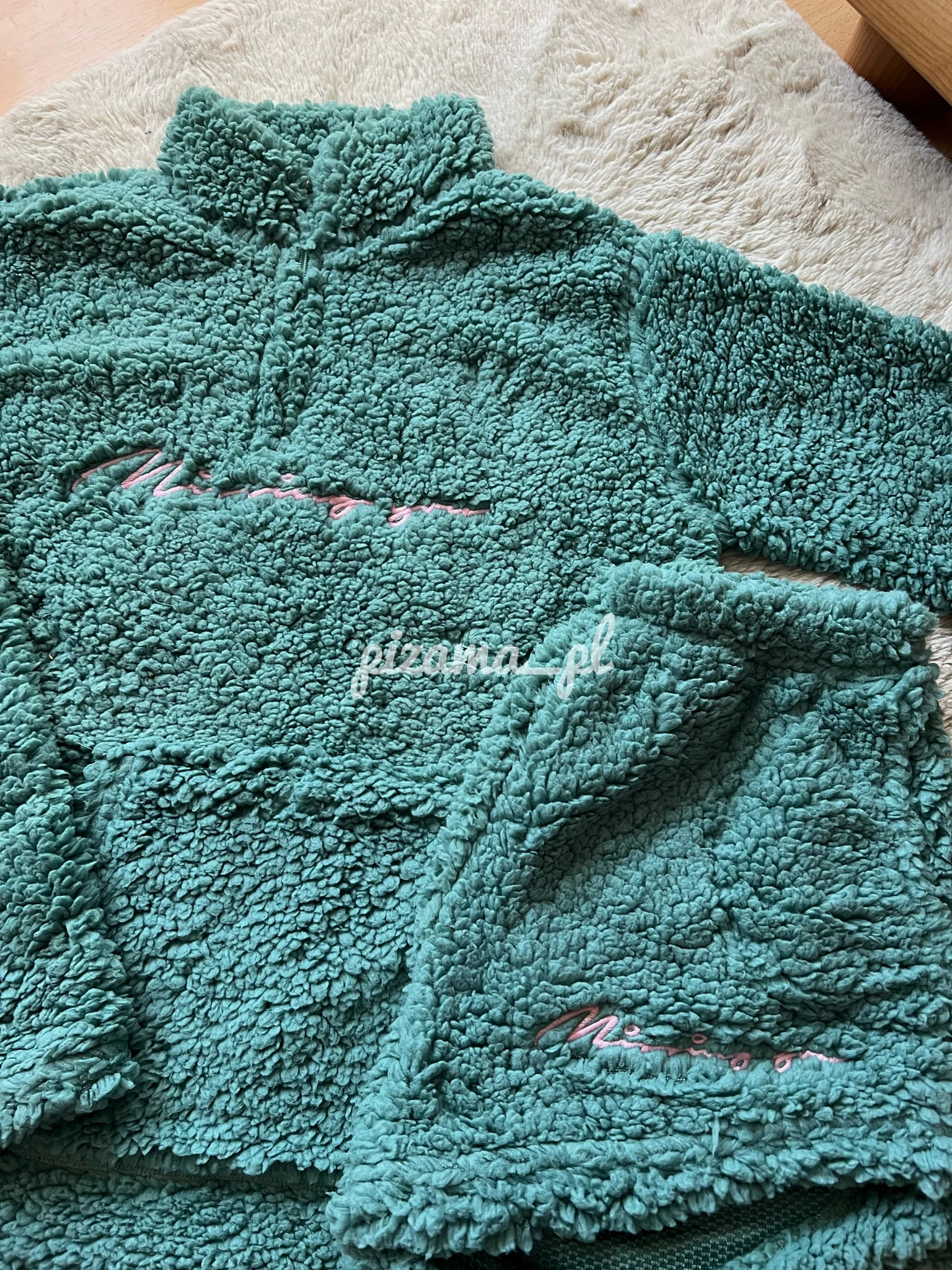 Zielony pluz - Zielony
